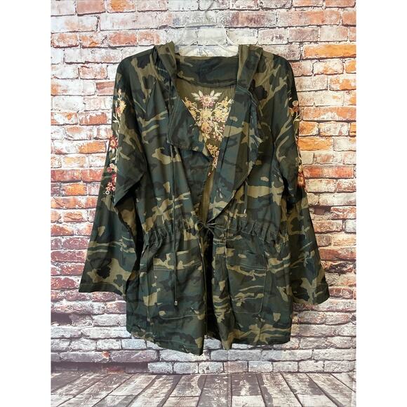 Andree by Unit Green Camo Embroidered Hooded Jacket Open Women’s Medium - Picture 1 of 7